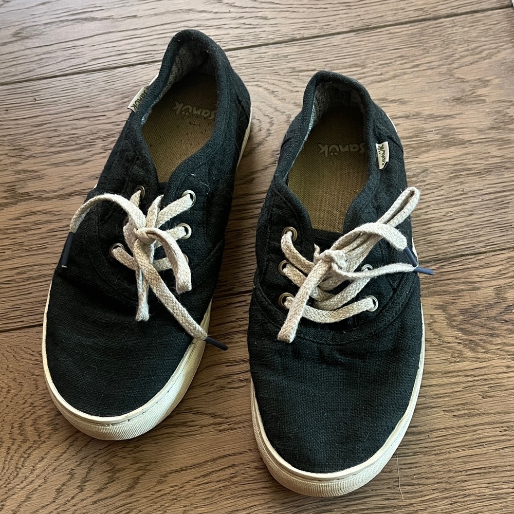 Sanuk Charcoal Canvas Shoes with Cream Laces